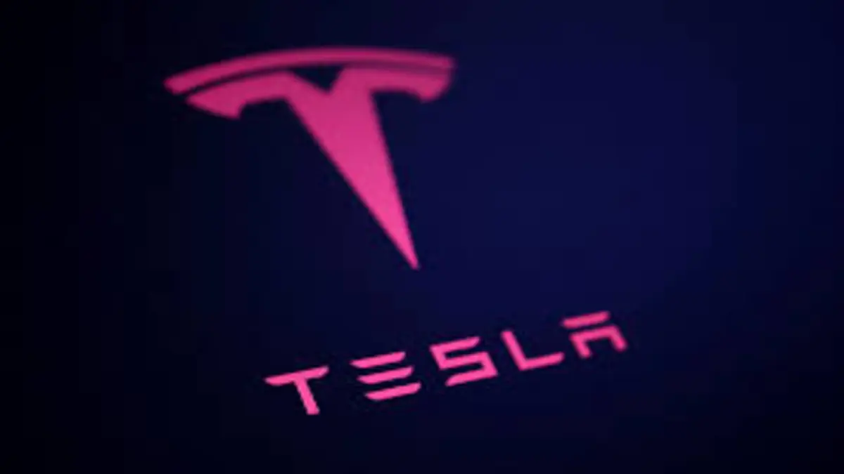 Tesla Scraps Dojo Amid Mounting AI Development Costs