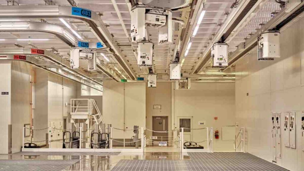 Huawei-led fabrication plants in China set to boost AI chip production by 2026.