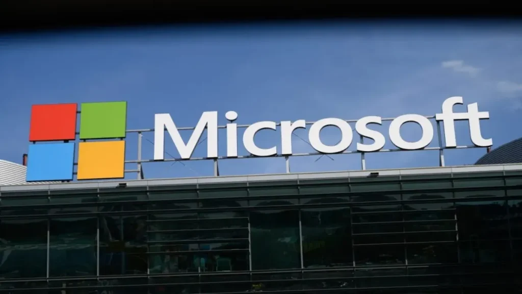 Microsoft invests in a Long-term Contract of 17.4 billion