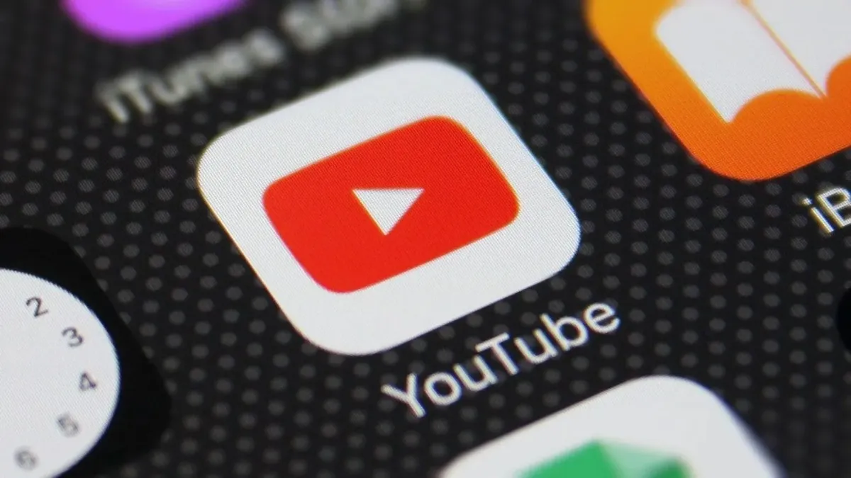 YouTube testing AI age verification by analyzing viewing habits in the U.S. in 2025.