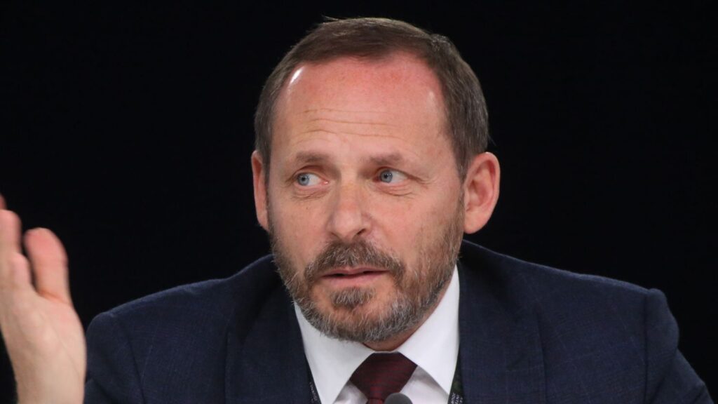 The founder and chief executive of Nebius, Arkady Volozh, stated that the deal is the first of a series of long-term contracts anticipated with key AI laboratories and large technology firms.